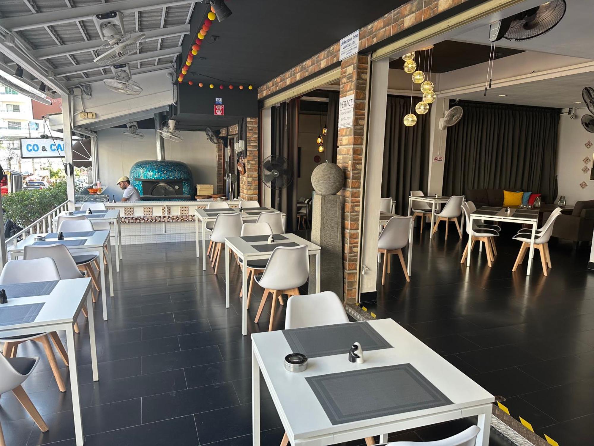 Lotus Art Guesthouse 파타야 외부 사진