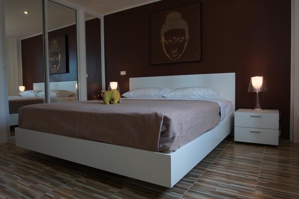 Lotus Art Guesthouse 파타야 외부 사진